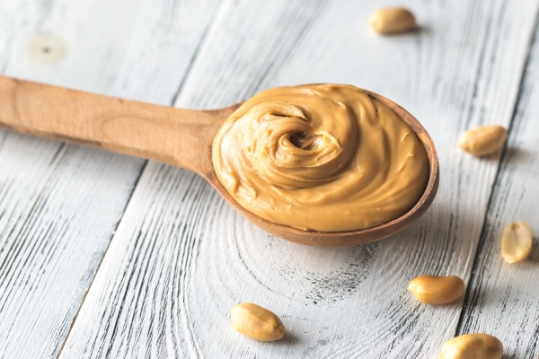 Benefits and Drawbacks Of Eating Peanut Butter